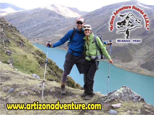 Trek Huayhuash - Laguna Carhuacocha 4100 m. FOTO: ANDREANNE ET ANTONIE